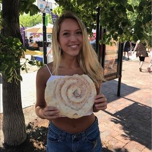 Meet your Posher, Georgia