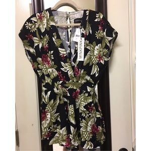 MINKPINK Short-Sleeve Printed Romper