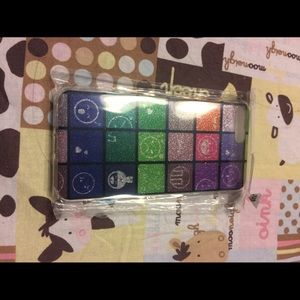 Two iPhone 7 plus cases bundle