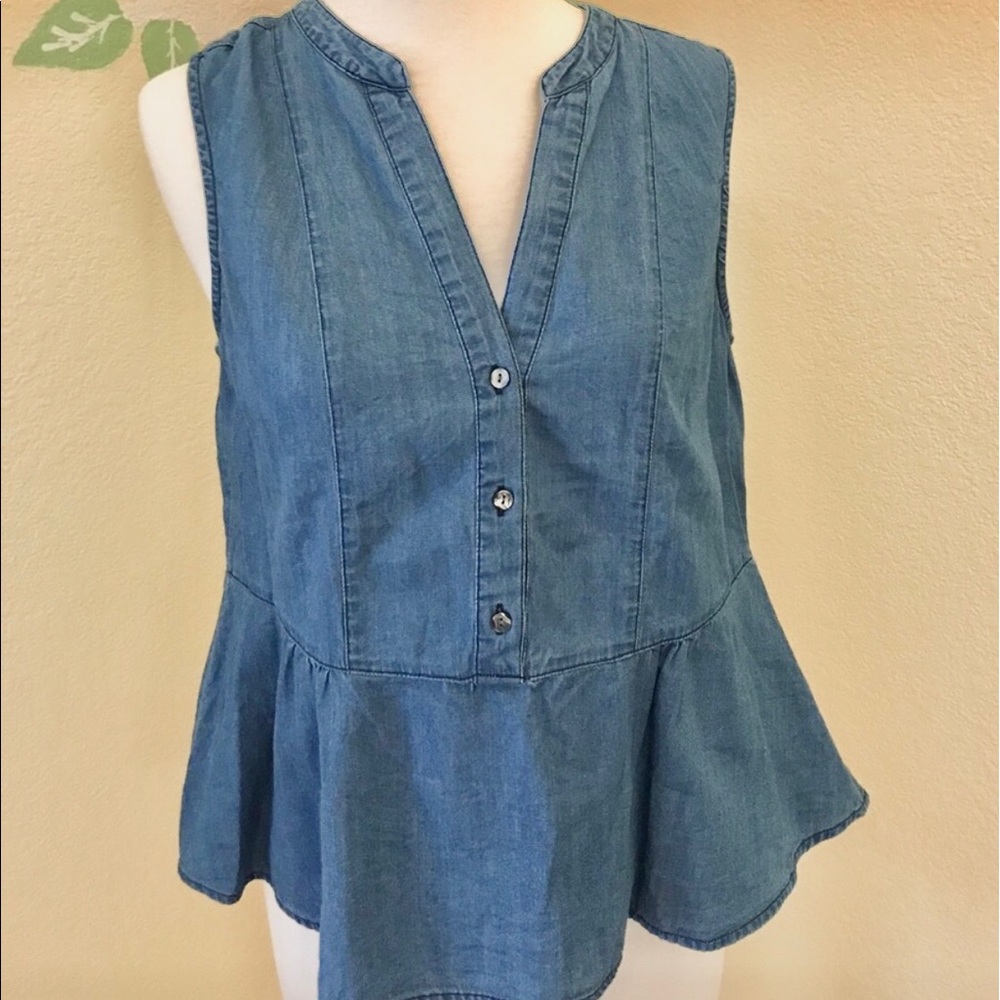 Old Navy Peplum Chambray -XS