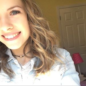 Meet your Posher, Jessica