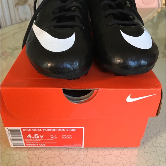 how to get free cleats from nike