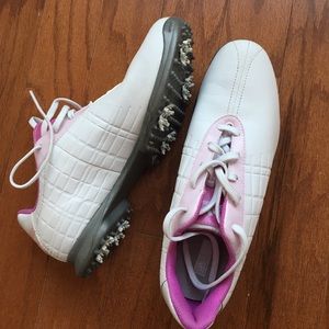 Adidas Thin Tech Golf spikes