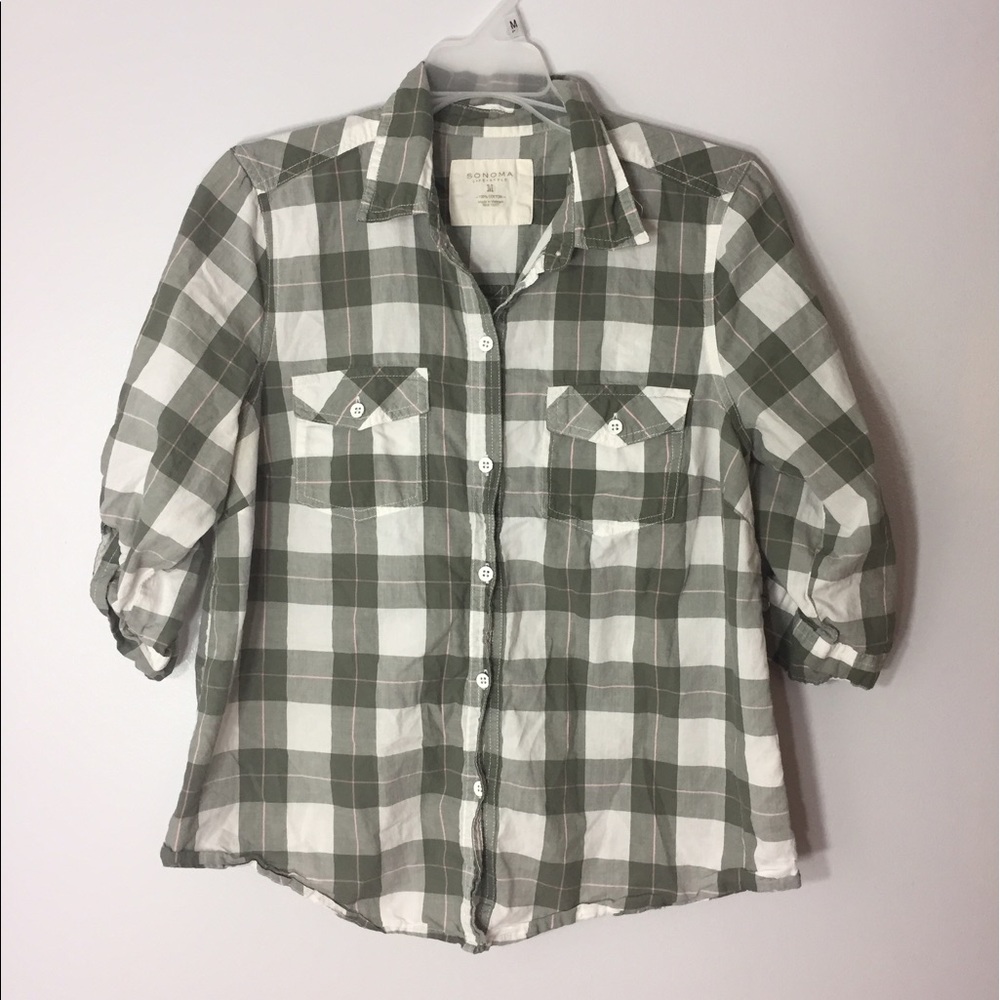 Final Sale. Sonoma Gray plaid shirt. Size M.