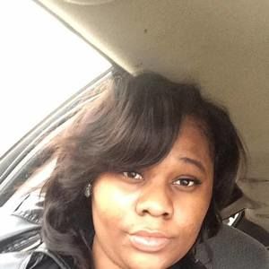 Meet your Posher, Toria