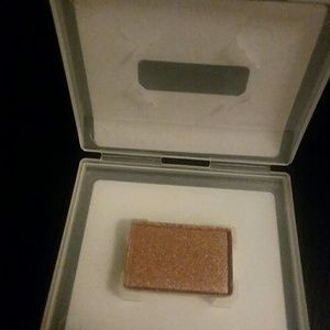 Mk mineral eye shadow