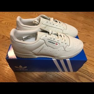 Adidas Yeezyphase us size 9.5