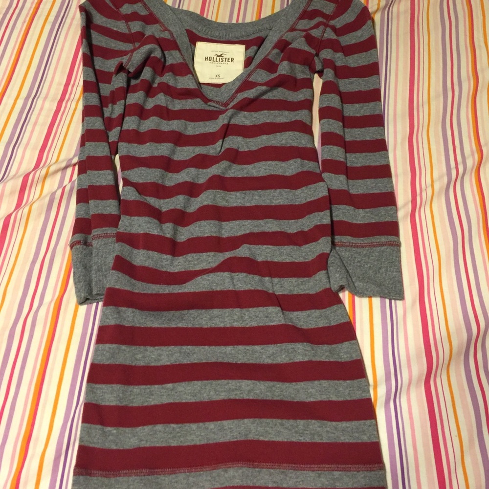 Hollister sweater :)