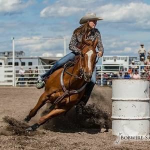 Meet your Posher, Taryn