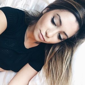 Tops - Cropped shirt Tops - Cropped shirt