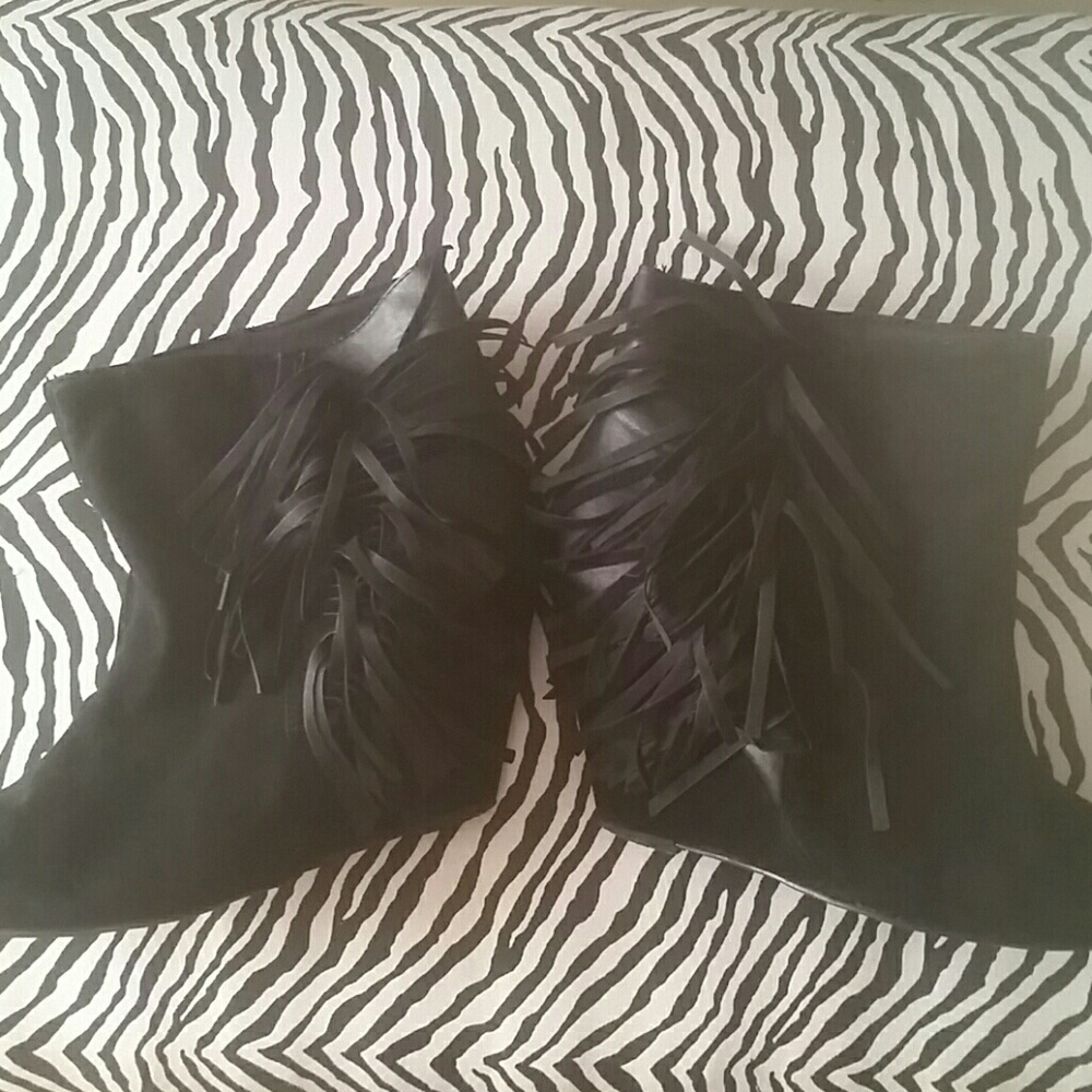 Black boots