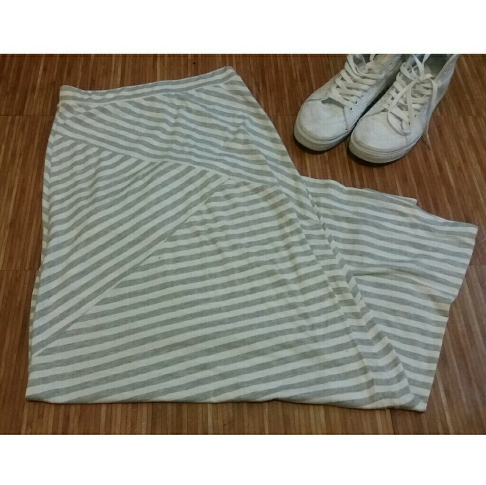 DONATING APRIL 20TH Long White/Gray Skirt
