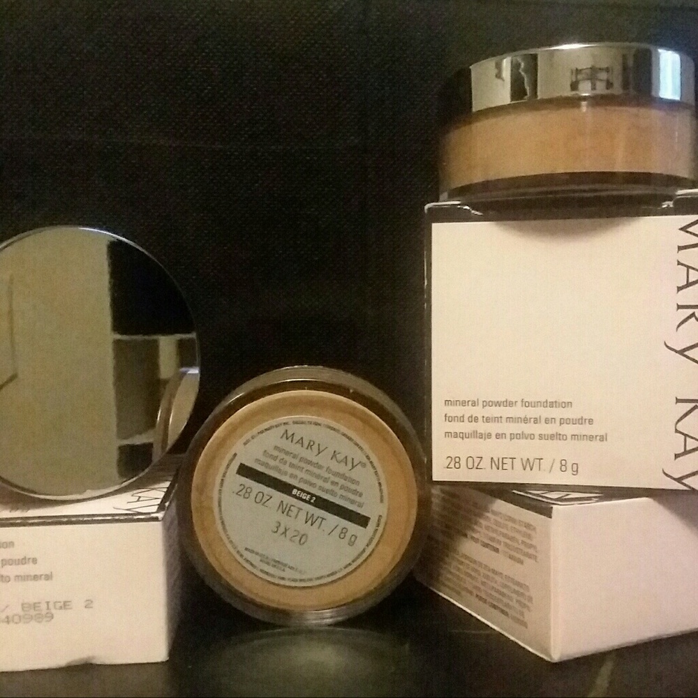 Mk mineral foundation