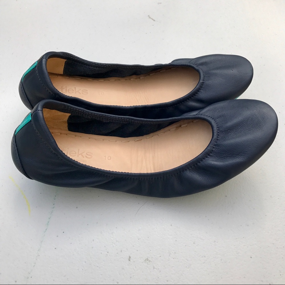 Tieks navy