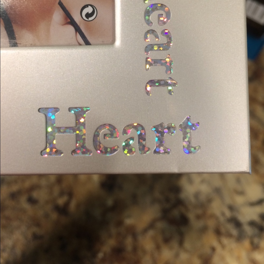 Frame - Picture 2 of 4