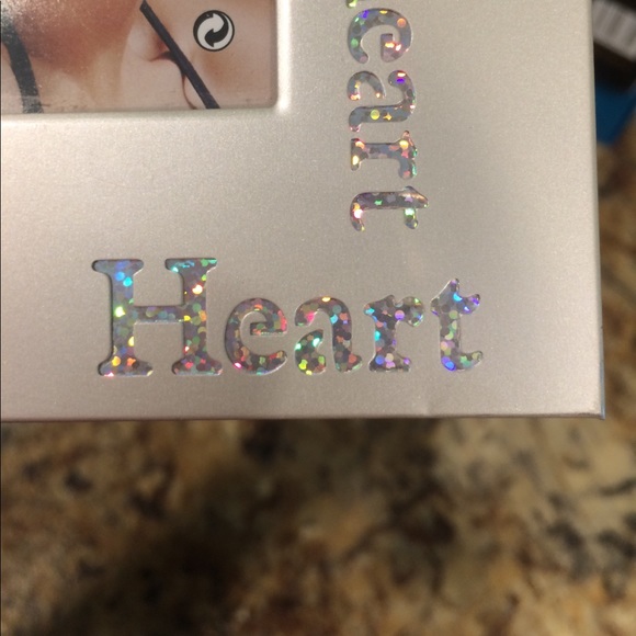 Frame - Picture 2 of 4