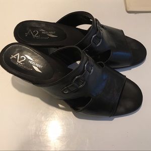 Black Aerosoles sandals
