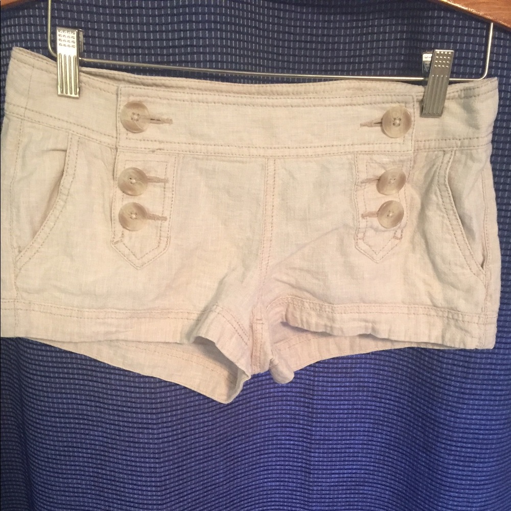 Express linen shorts
