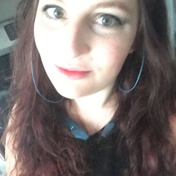 Meet your Posher, Lexi - Picture 1 of 1