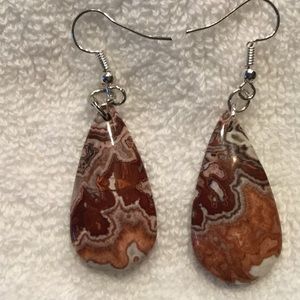 HANDMADE JASPER EARRINGS W/ STERLING SILVER WIRES.