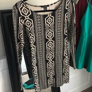 Tribal print form fitted dress.