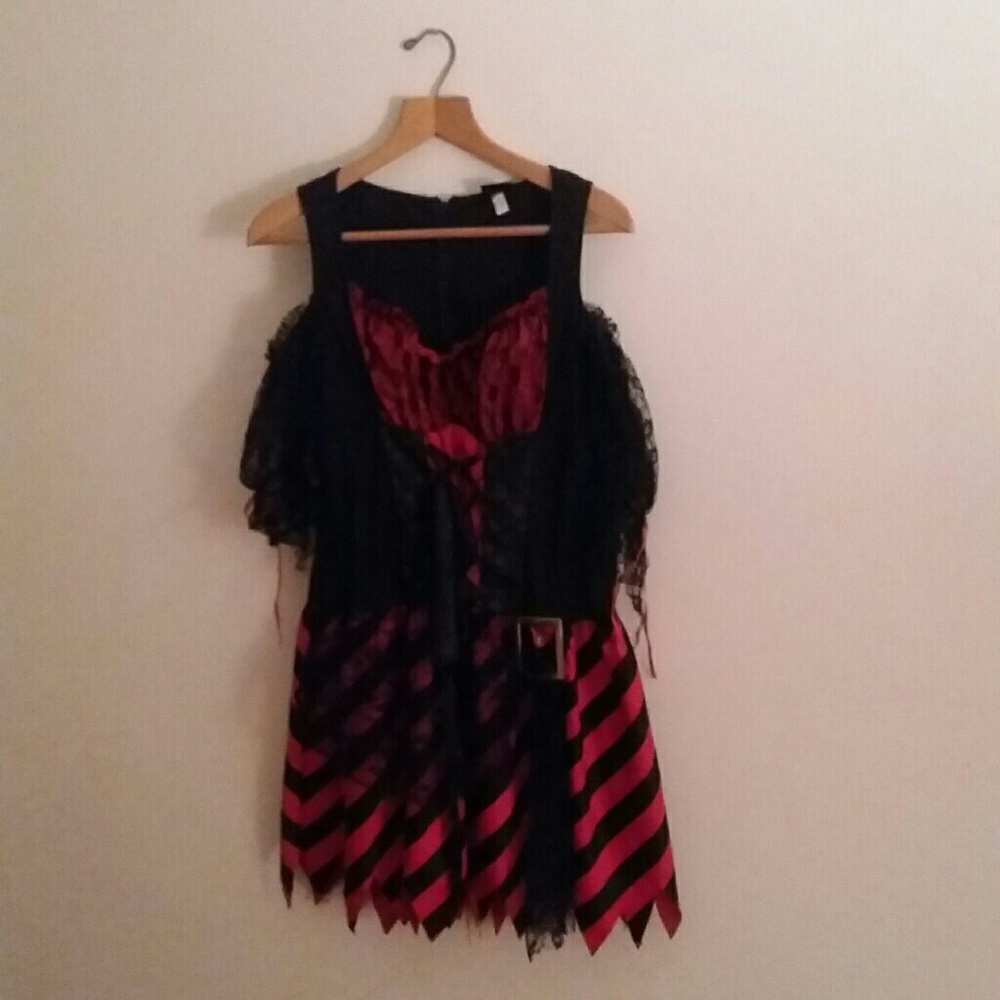 Halloween Costume - Torrid Pirate