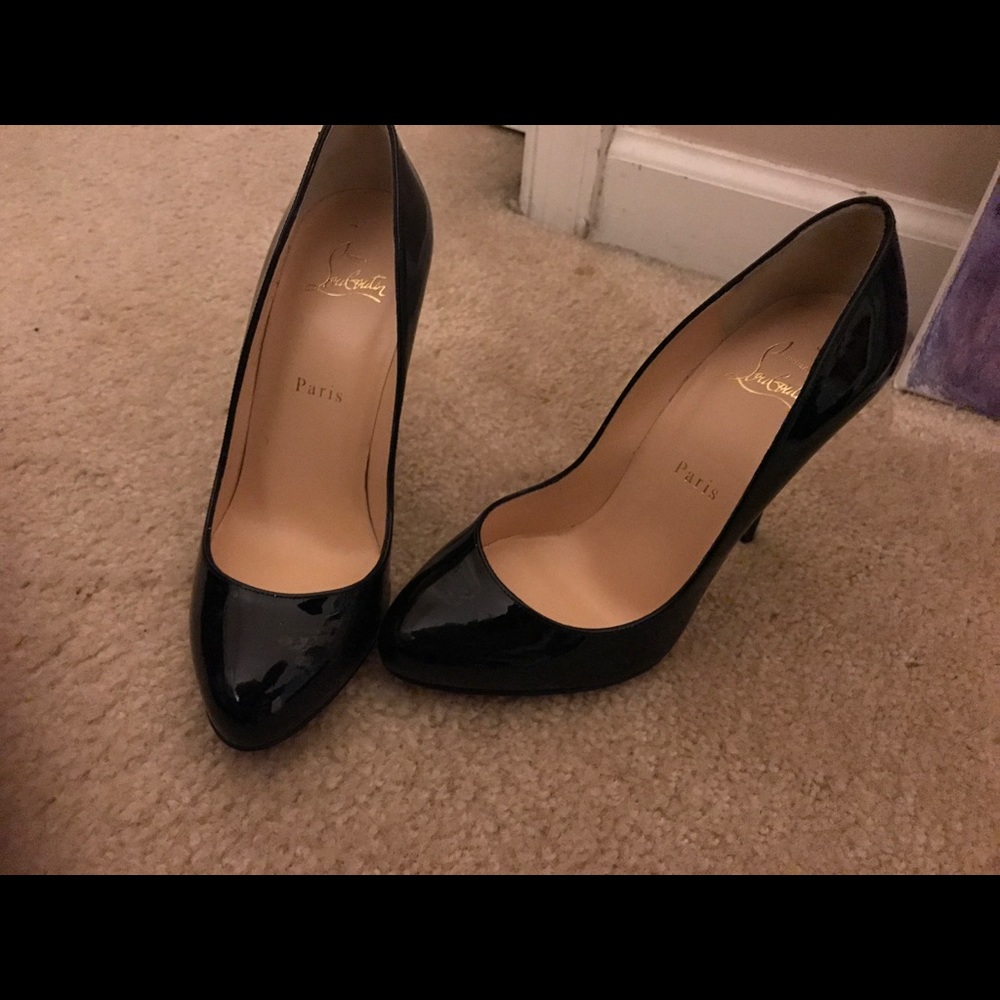 SOLD!!!!!!!Brand new Christian Louboutin