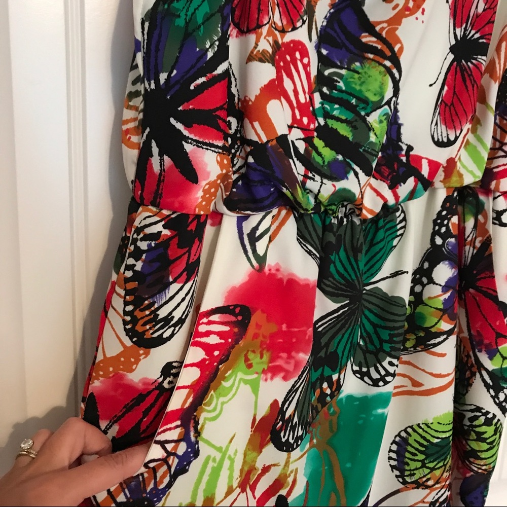 Butterfly dress. - Picture 2 of 5