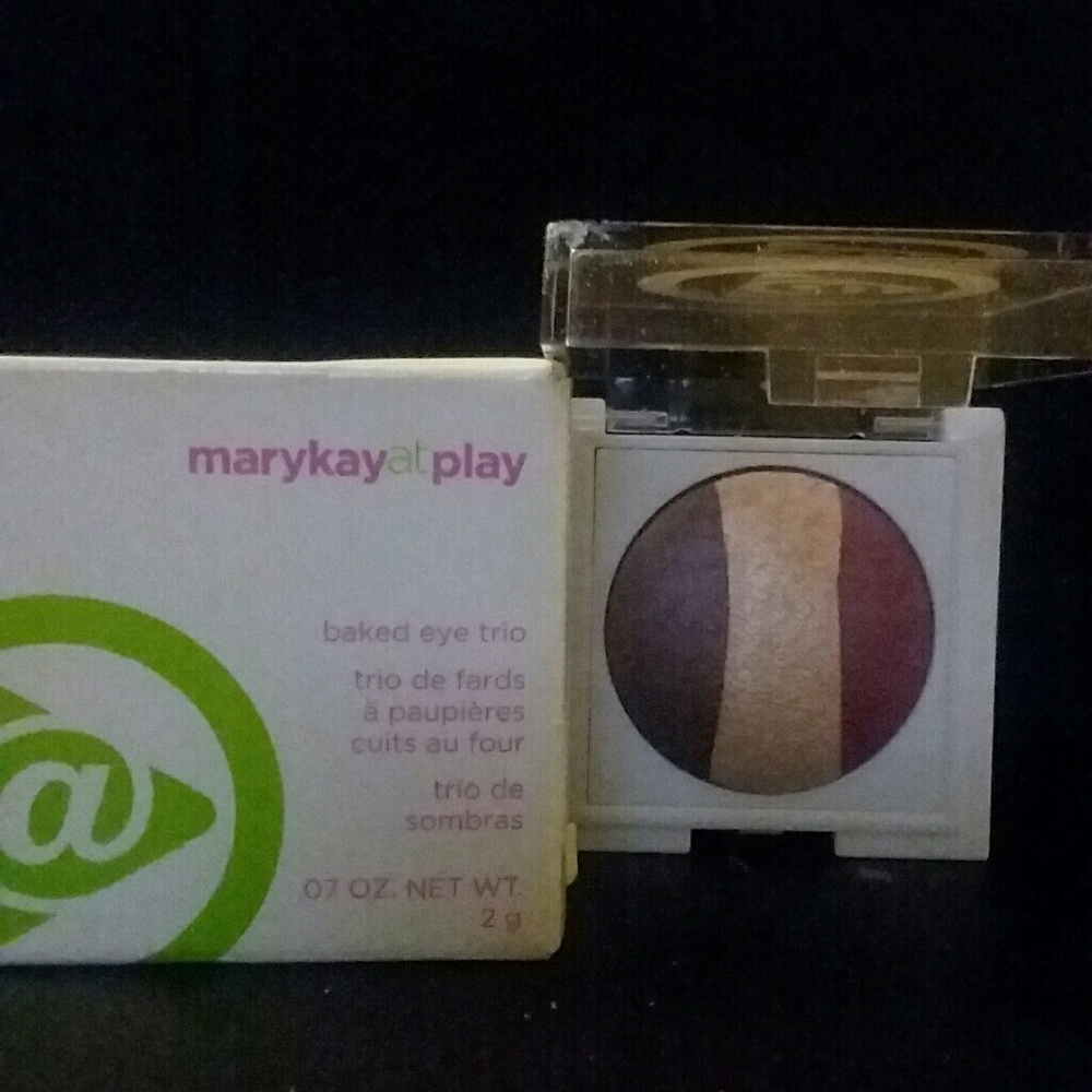 Mk mineral eye shadow