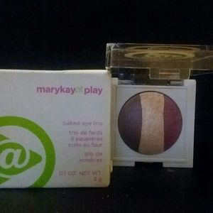 Mk mineral eye shadow