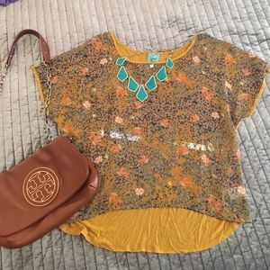 Cute bird pattern shirt