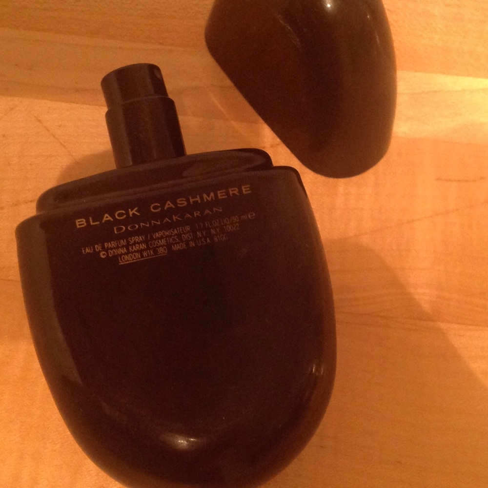 Donna Karan Black Cashmere