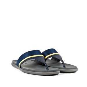 🇮🇹 Men's NWOT Salvatore Ferragamo sandals