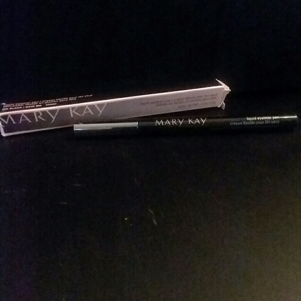 Mk liquid eyeliner