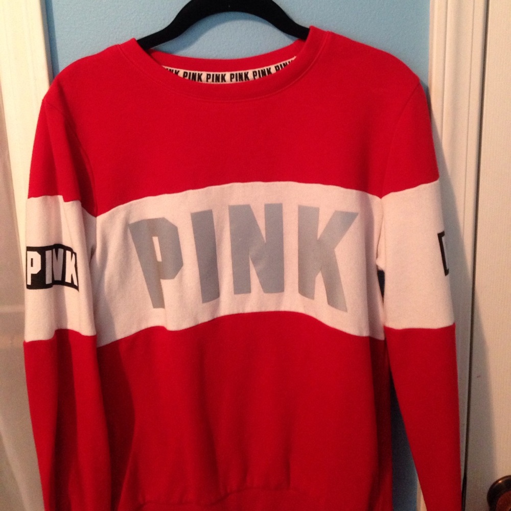 VS Pink sweatshirt