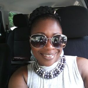 Meet your Posher, Coretta