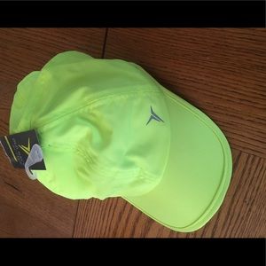 Oldnavy active neon hat