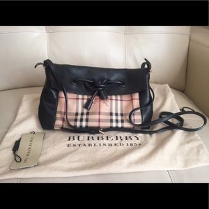 Burberry cross body