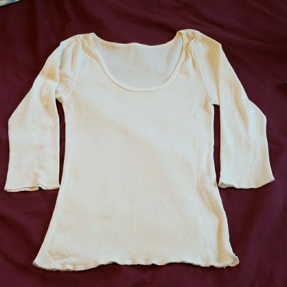 Summer-perfect scoop neck tee