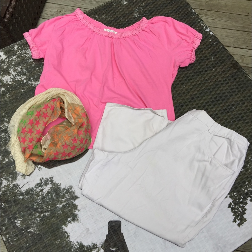 💕2 piece Outfit pink top with white pants