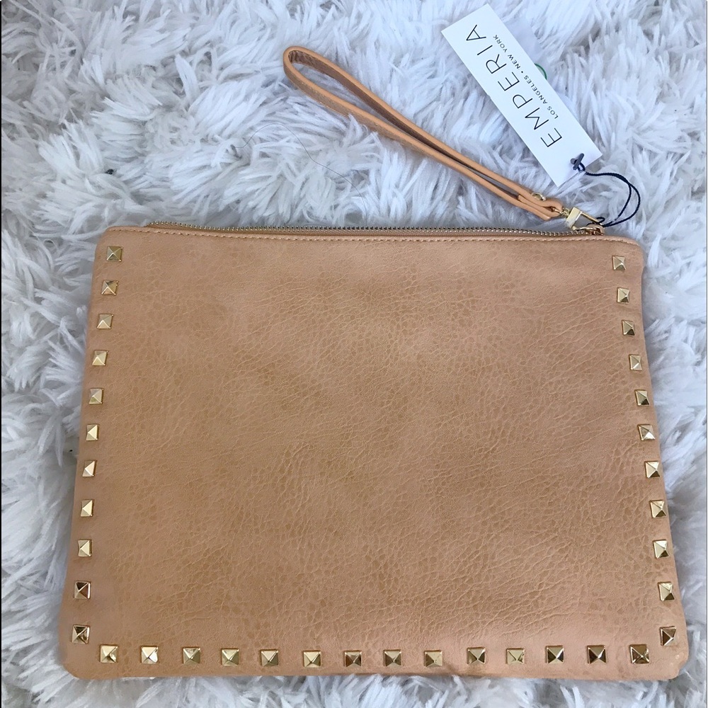 ✨Rockstud Clutch✨