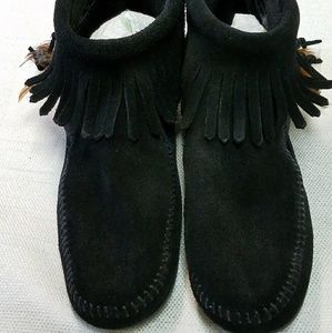 NWOT Minnetonka Moccasins