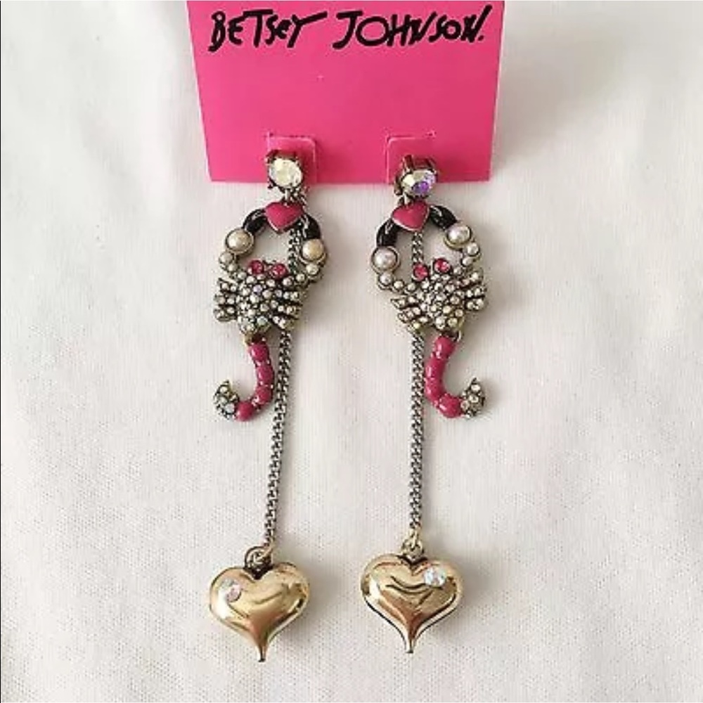 BETSEY JOHNSON "FLIGHTS OF FANCY" SCORPION EARRING