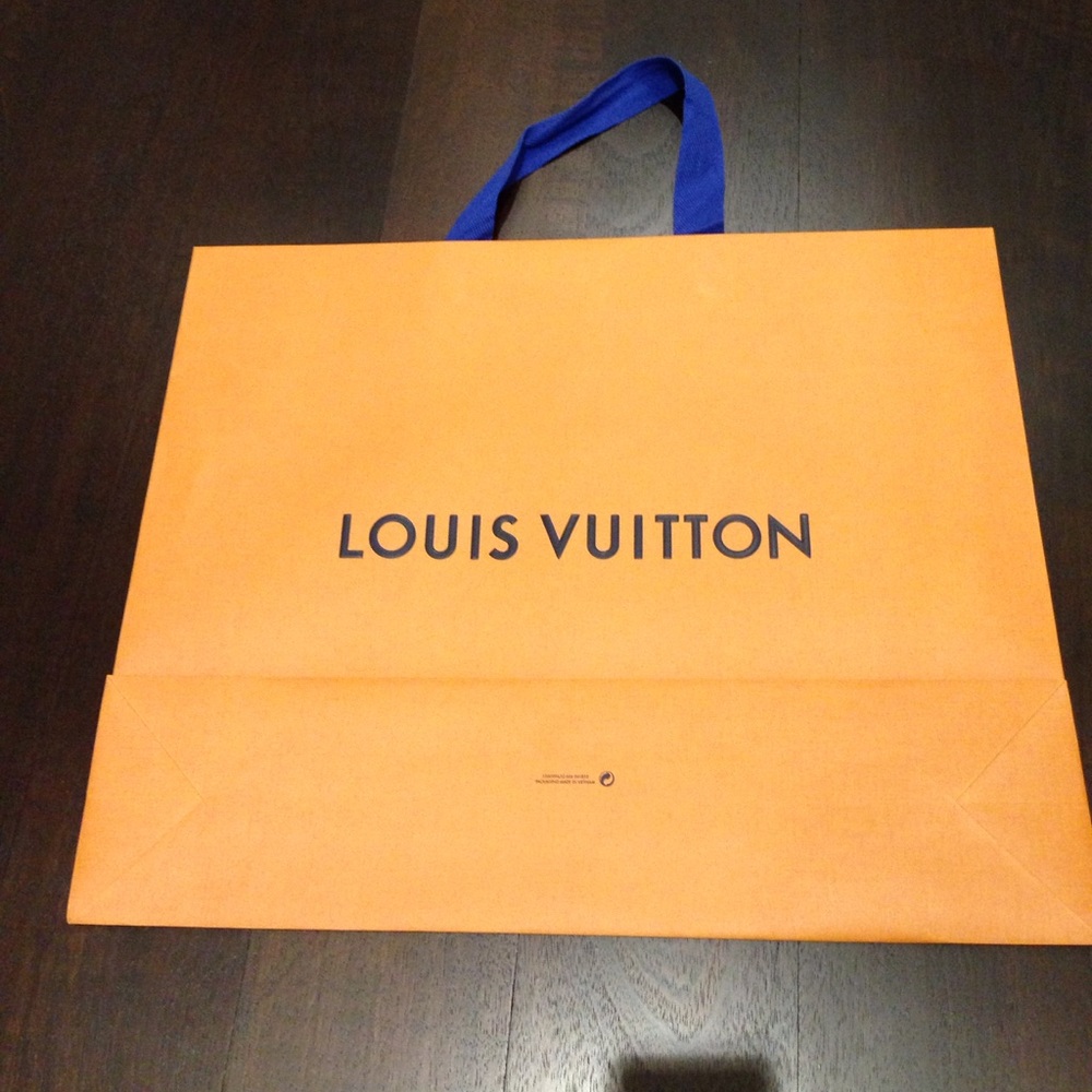 LOUIS VUITTON LARGE SHOPPING BAG