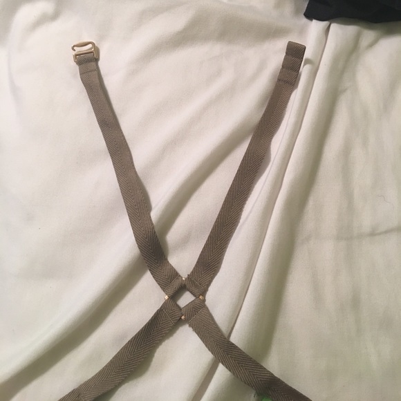 Victoria's Secret wrap bikini top w/cross straps - Picture 4 of 4