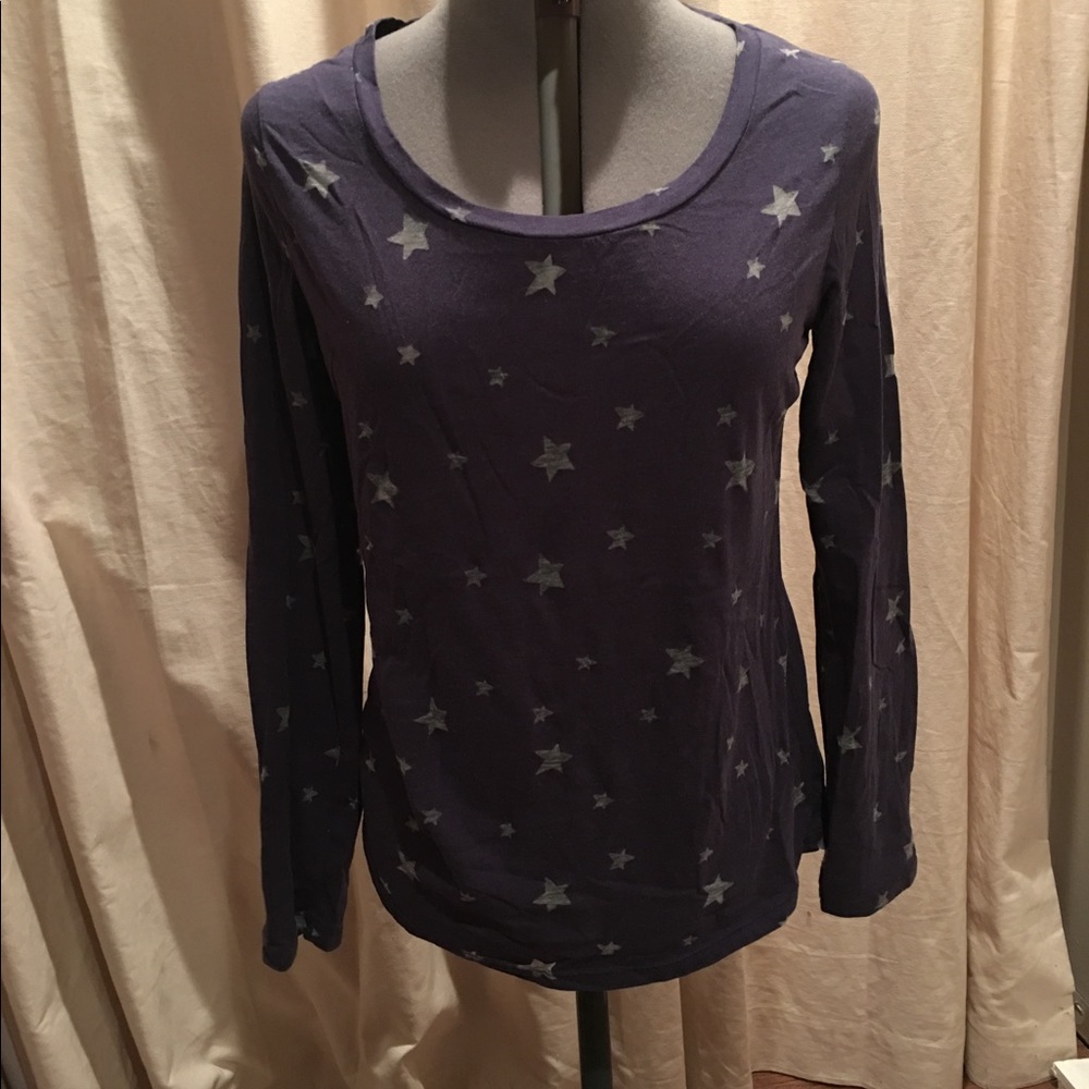 Long sleeve star shirt