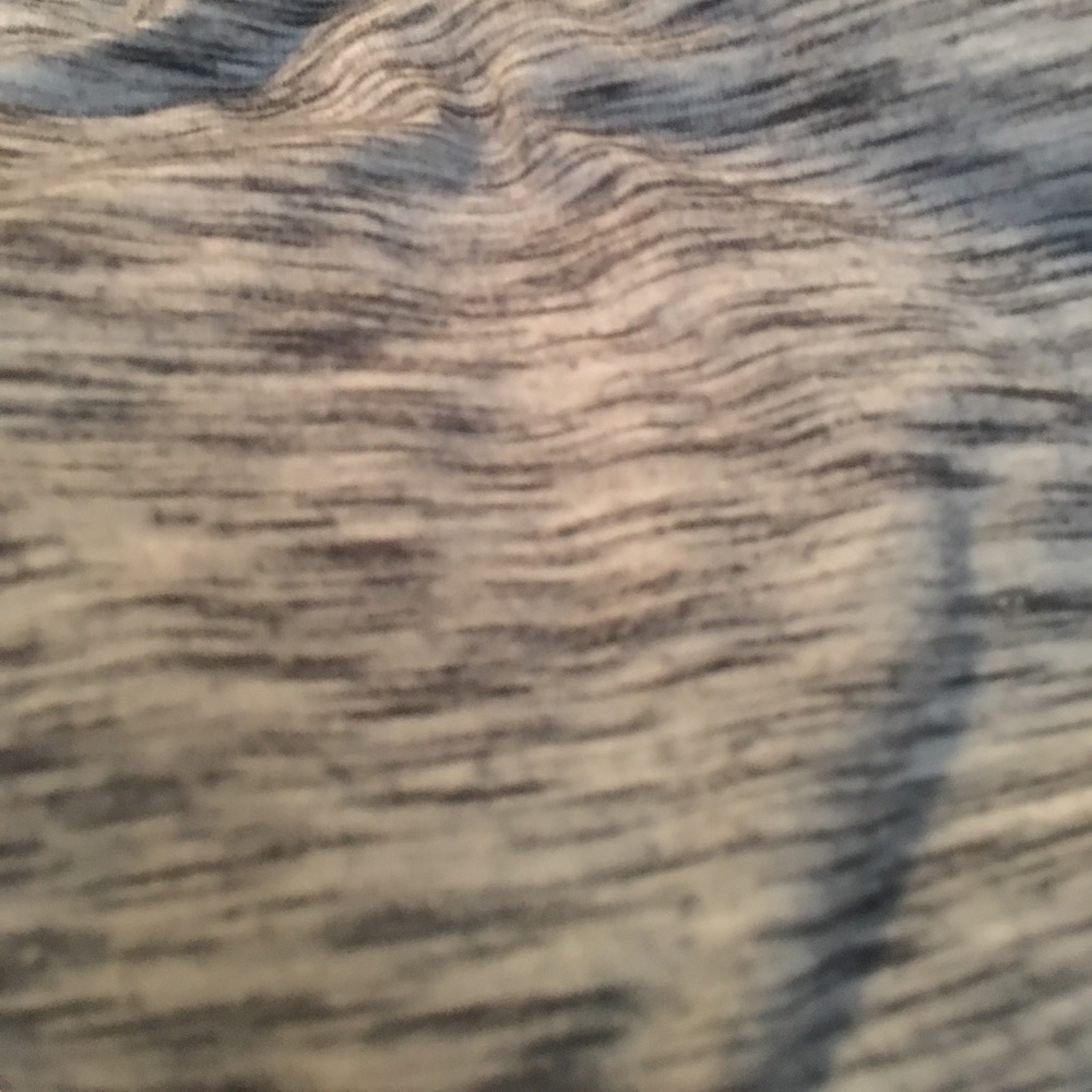 Meet your Posher, Gris