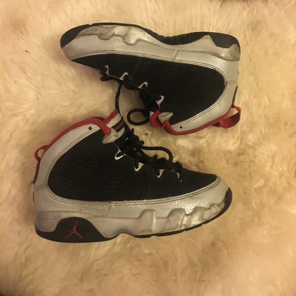 Used air Jordan kids sneakers