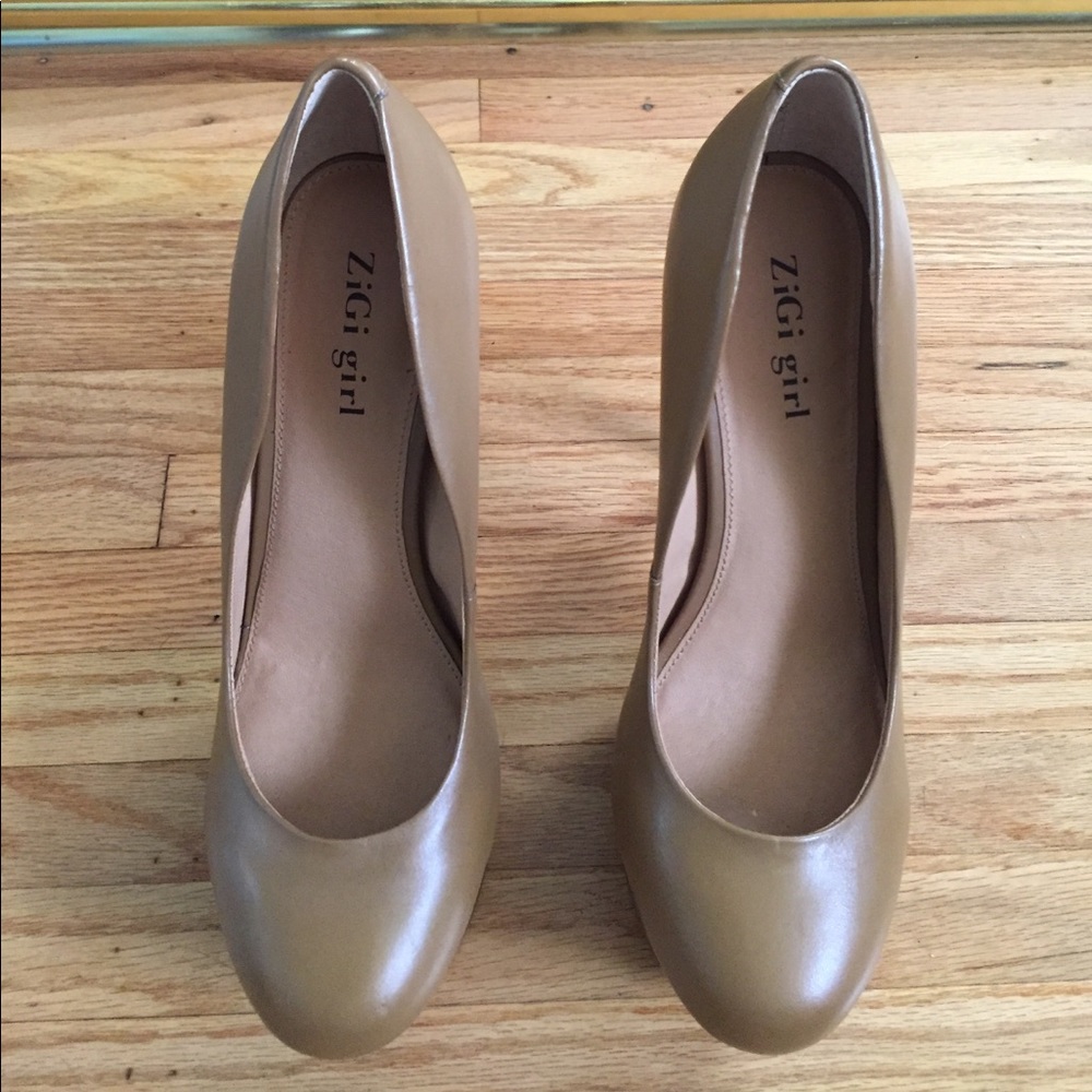 XiGi girl platform heels.