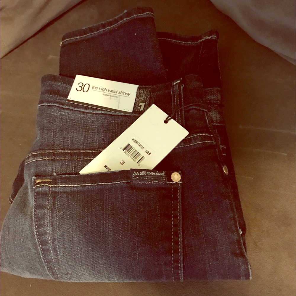 7FAM NWT jeans - never worn